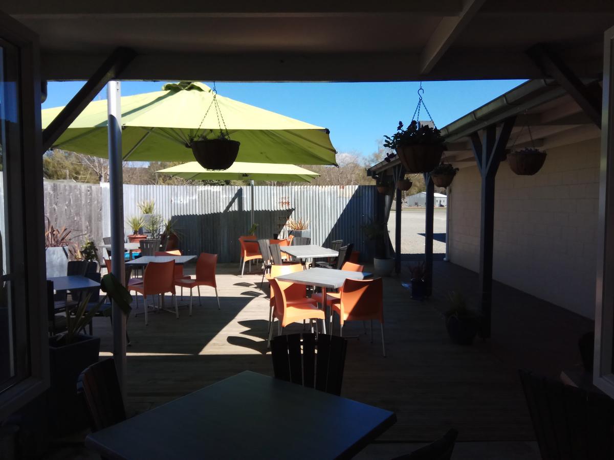 Otautau Hotel Eksteriør bilde