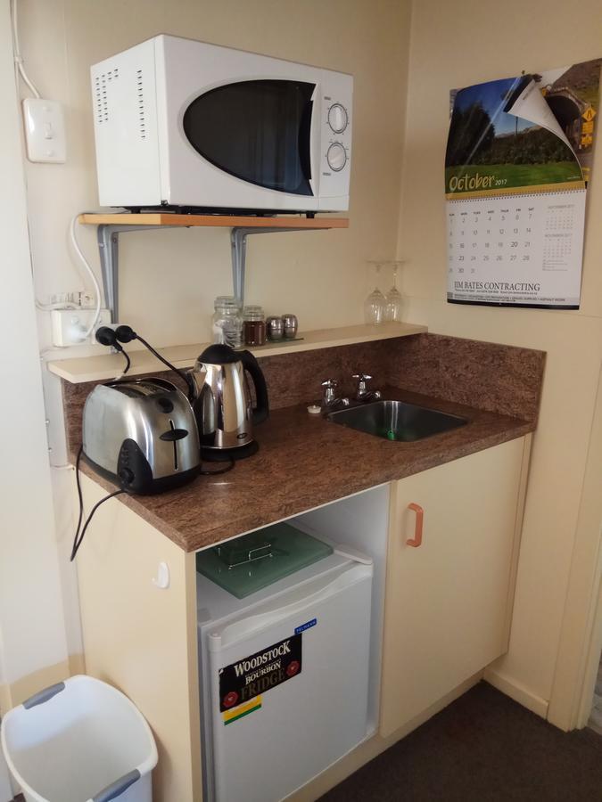Otautau Hotel Eksteriør bilde